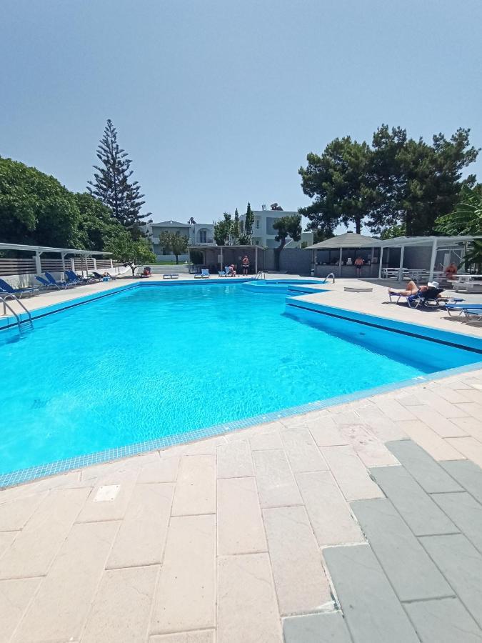 夏梦酒店 Theológos 外观 照片